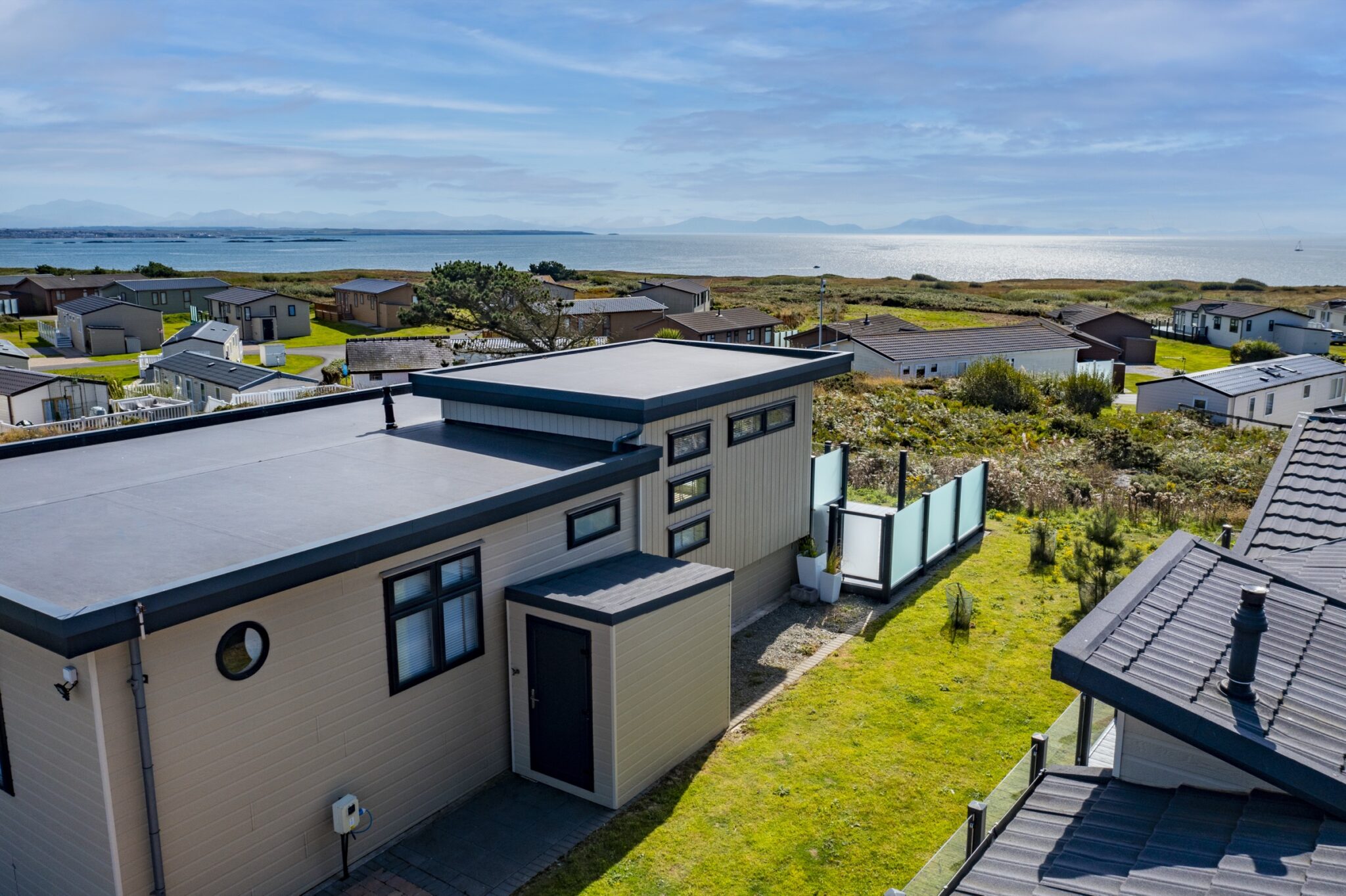 Silver Bay lodges above the sea